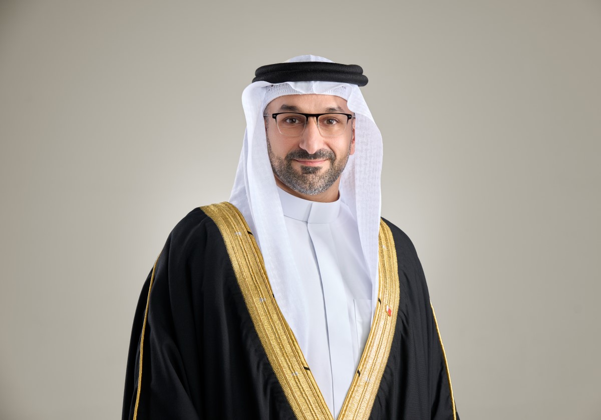 وزير الصناعة والتجارة: المرأة البحرينية ركيزة أساسية في الاقتصاد الوطني وداعمة لمسيرة الابتكار وريادة الأعمال